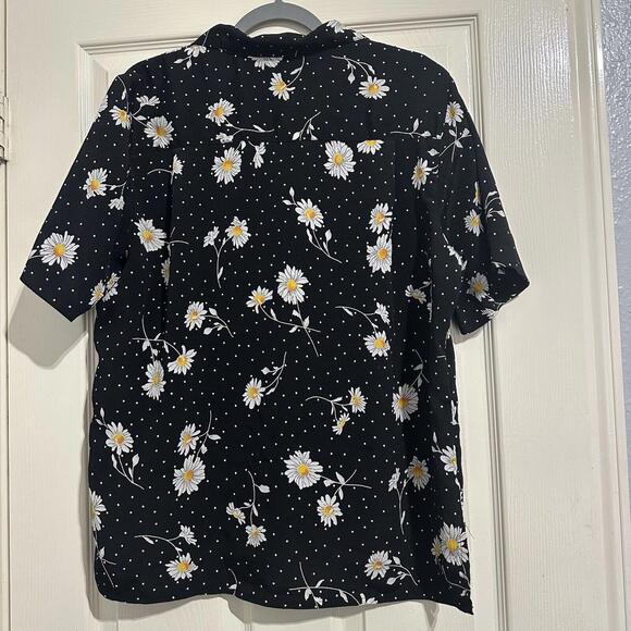 Alfred Dunner Short Sleeve Button Up Black White Floral Polka Dot Blouse SZ 16 - Picture 3 of 8